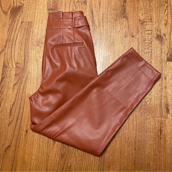 NWOT Ann Taylor The Faux Leather Paperbag Ankle Pants in Morrocan Spice Size 00 - Picture 4 of 15